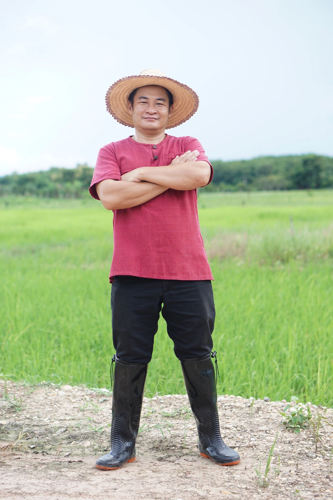 Distribution coordinator portrait in a field